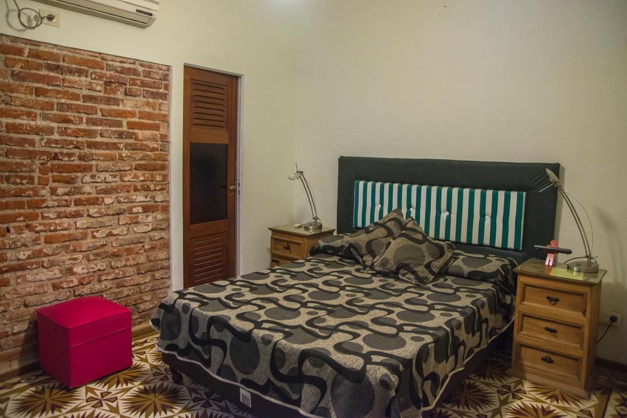 ויז'ה קרלוס פאס Feliza Hostel מראה חיצוני תמונה
